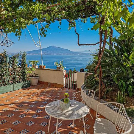 La Torretta Sea View Rooms Vico Equense Ngoại thất bức ảnh