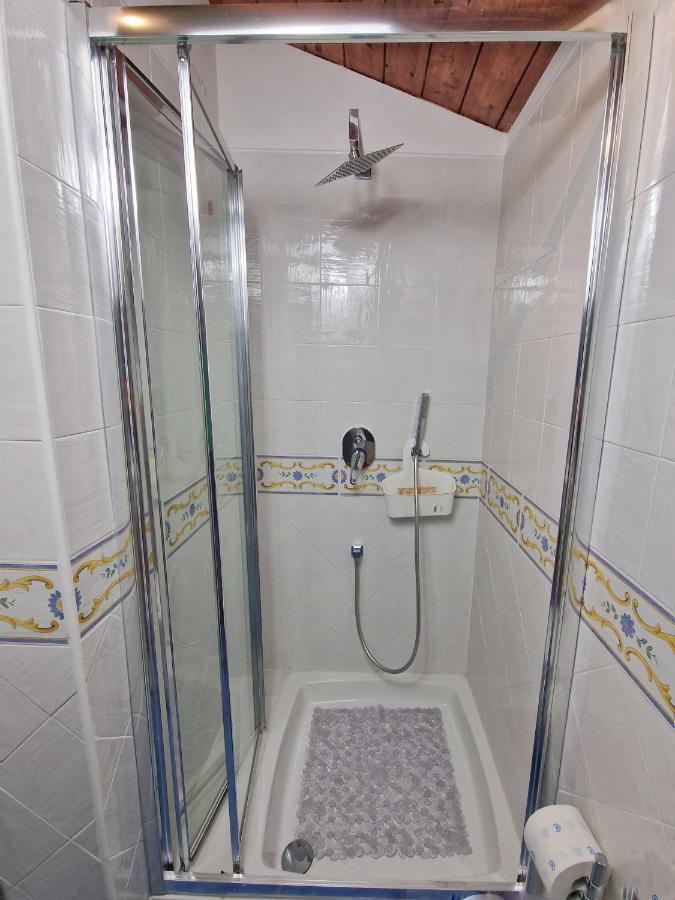 La Torretta Sea View Rooms Vico Equense Ngoại thất bức ảnh
